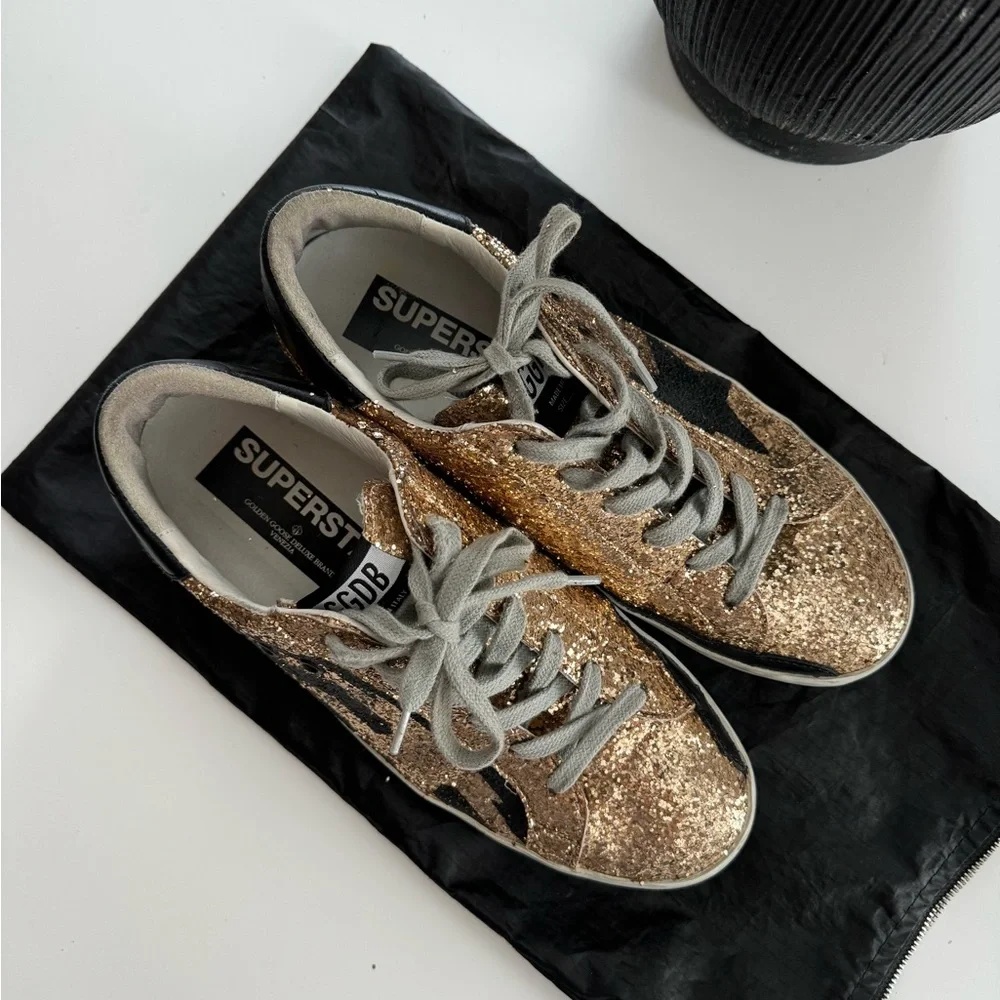 AUTHENTIC gold & black glitter golden goose - Picture 2 of 8